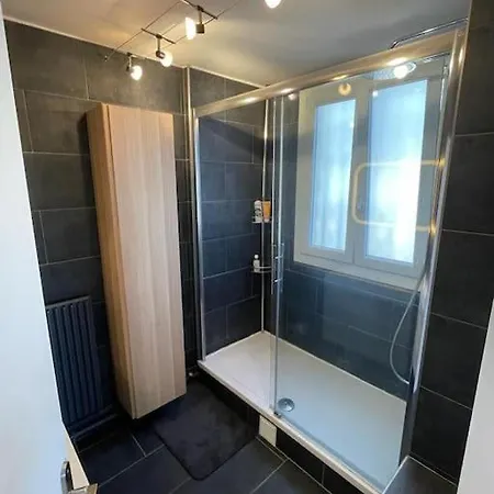 Apartment Grand 4 Pieces A 10min Paris